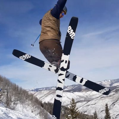 ddowney11's profile picture. 