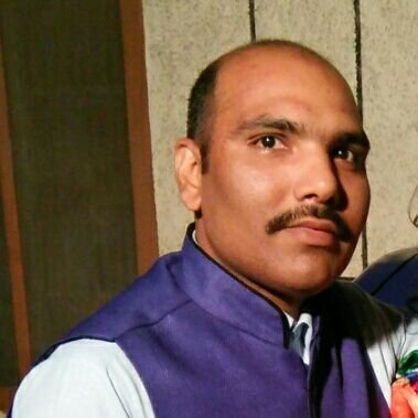 vvadvasr's profile picture. Community Pharmacist & Health Counsellor