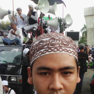 dendarivaldy's profile picture. 