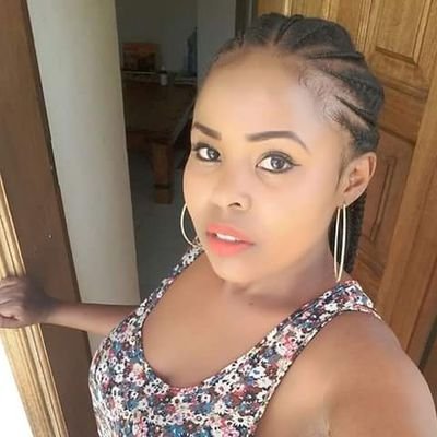 singer songwriter I love to cook.. am fun
and above all God fearing
