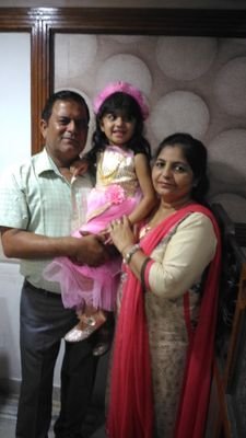 nirmalinsankamr's profile picture. Horr Saari Duniya Ek Paase , Mera Satguru Pyara Ek Paase, Lakhan Baihar Smunder Ek
Paase , Mere Dill Da Kinaara Ek Pase,