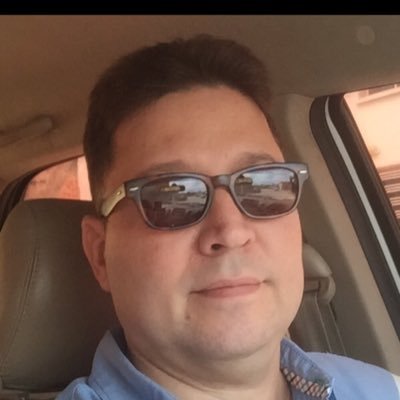 albertoayanserr's profile picture. 