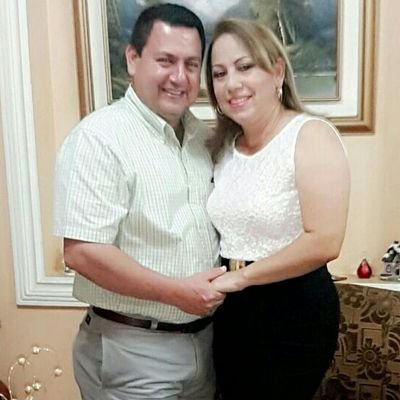 GATITABEBI's profile picture. Dios, el dueño de mi vida. 
Mi familia, mi mayor bendición. 
Gabriel, mi gran amor.  
Melissa y Andrés, mi adoración. 
Emelec, el equipo de mi 💙y mi tigre 😻❤