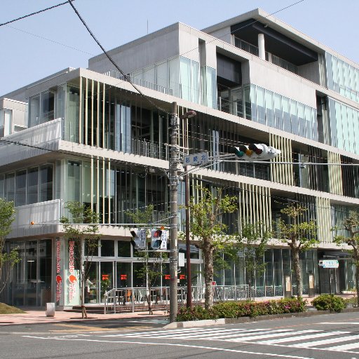 numazu_shakyo's profile picture. 静岡県東部にある沼津市社会福祉協議会の公式ツイッターです。駿河湾と富士山の美しい景色が望める沼津市の学園通りに面した5階建ての建物内にあります。みなさまお気軽にお越しください。
