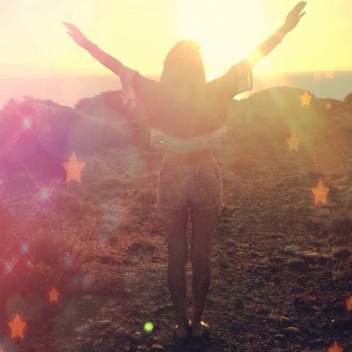 whatjadedidnext's profile picture. Model 👙Forex trader 💵 Kale Yeah 🌱Travelling the globe 🌎 in quest for love ❤️ & adventure 💫 Click ⬇️ to read comical true story how I quit my 9-5 life