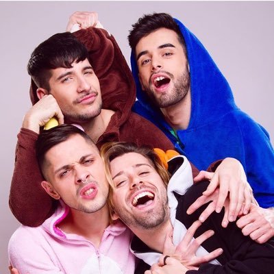 UyCDF Españaaaa !!!! 😝✨. Todas las nuevas noticias las tendréis aquí también , vídeos , fotos , concursos , y mucho maass . Estamos empezando Darnos tiempo🙏😸
