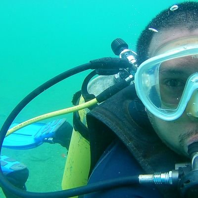 titiaw_'s profile picture. I'm Strong because I hev Jesus my Savior