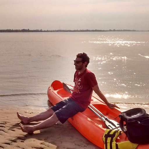 FedeFierro's profile picture. Software Developer.

Pica tecla.⌨️