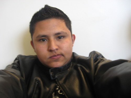 mrbasscreator's profile picture. love music/in choir/love to write poems and like fast cars