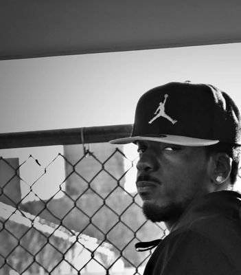 J1sir00's profile picture. Adventurous, athletic, kind, caring