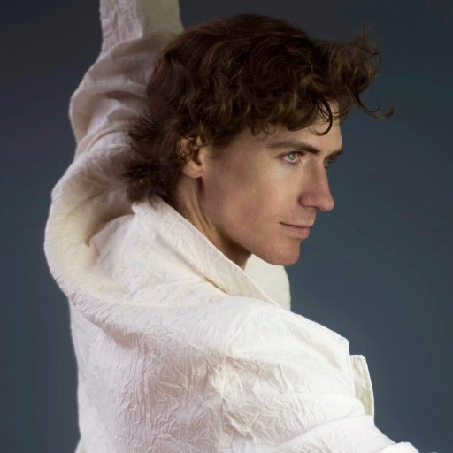 erickbailarin's profile picture. Erick Rodríguez  PRIMER BAILARÍN DE LA COMPAÑÍA NACIONAL DE DANZA    https://t.co/XCYE68mqjc