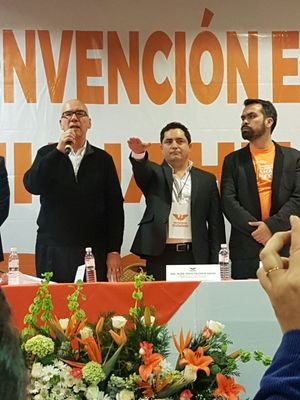 Soy un Chihuahuense comprometido con mi Estado y mi País, y orgulloso de pertenecer a Movimiento Ciudadano!