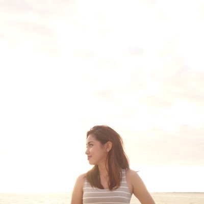 larajanep's profile picture. 