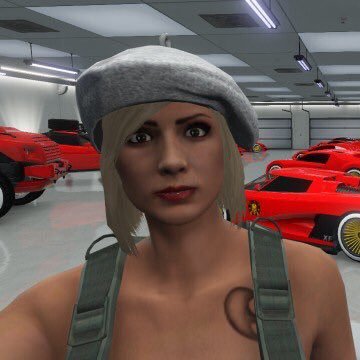 PrettyEllieGTA's profile picture. 💖 a princess 💖💋💅