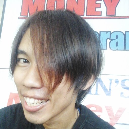 AgitWong's profile picture. Saya tidak sok nasionalis, tapi miris melihat para netizen saling hujat  menghujat bahkan karena soal warna kulit & keyakinan.