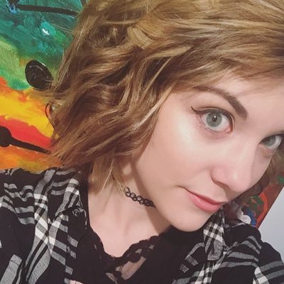 I am a sqaishey fan and i am a fan of @keedyfuzz 😊💜