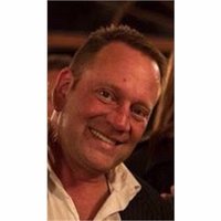 Adam Shake (@adamlshake) Twitter profile photo