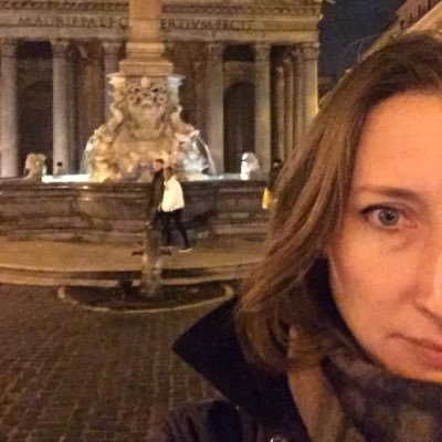 Journalist. Stockholm 🔀 Bryssel 🔀 Paris.