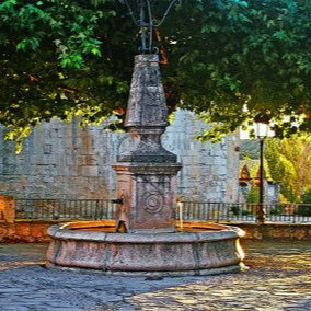 JuliaLanzaM's profile picture. 