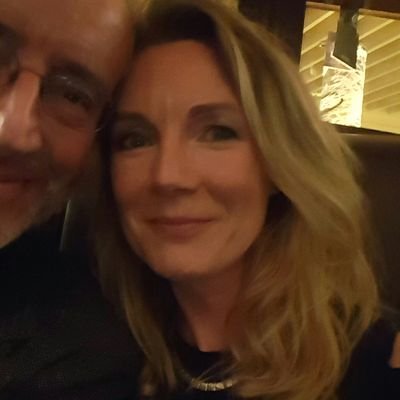 Love science, music, dance, zen/yoga/meditation. NatSci (Cantab.), MBA. Qualified mindfulness & yoga teacher at @themindfulsmile, & owner of @mhinsightsltd