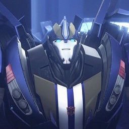 Rookie of the autobots name is Smokescreen ,I'm a true autobot at heart Sparkmate: @HeirOfAPrime