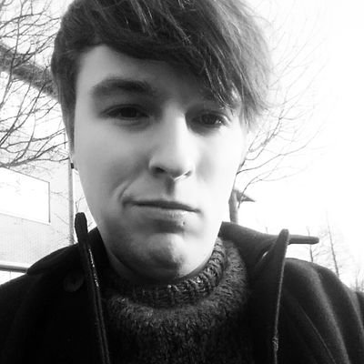 Weirdo magnet. Marcomms bod. Coffee, arts/culture/festivals. Queerdo. Lefty snowflake. Worries about rogue commas. Views = Own.