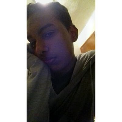 Hola, como estas, pasa por aquí si te interesa algunos de mis twi lee los y si te gustan comparte lo,mis WhatsApp :+5804121186480 y agg en Face:gabriel medina