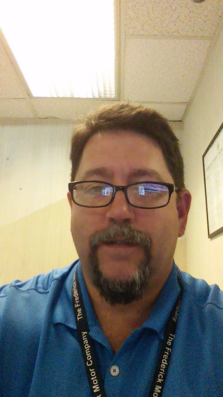 coacheric's profile picture. Love Basketball. Racing