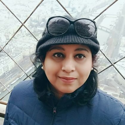 Communications Director, Alstom | Dog lover - Exuberant - Travel Junkie - Speed Freak - Foodie