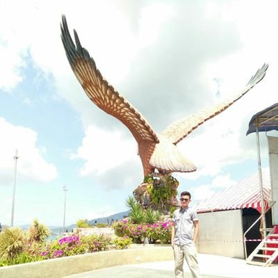 justderickd's profile picture. 