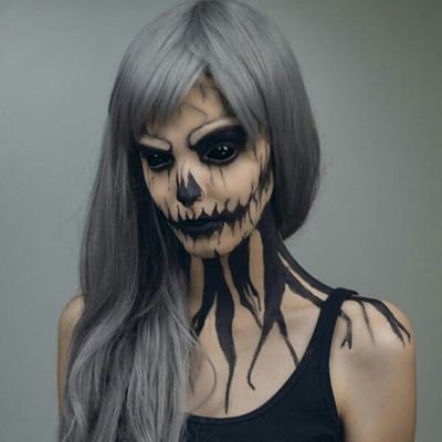 LunaLyriks's profile picture. Ich lebe für die Magie der Wörter und die wunderschönsten Lebewesen der Welt, Tiere