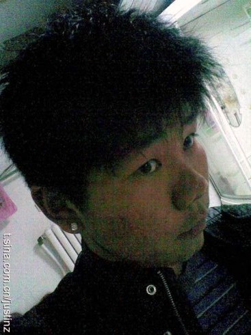 Justin_zhao's profile picture. 宅不再 來自飯否~