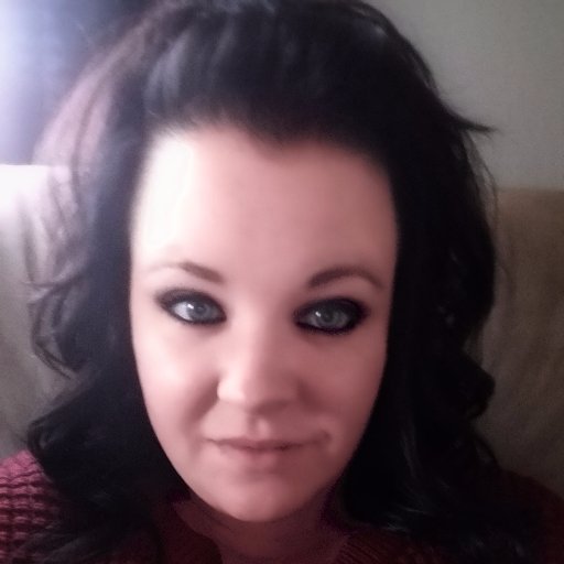 Mother of 1. Craft beer enthusiast. Music junky. Quick wit. Antique lover. Tattooed & classy.