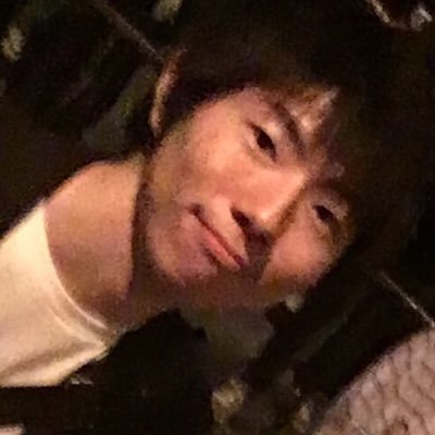 偏差値43から医学部医学科へ。東大経済の仲間と、文理問わず偏差値を急上昇させ第一志望大学に合格させるプログラム『CCB』を運営しています。本気で第一志望に合格したい人だけに勉強法を公開中→https://t.co/vFEodffKB3 何でもDMください!