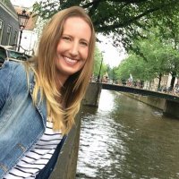 Miss Abroad (@miss_abroad) Twitter profile photo