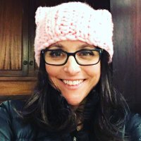 Julia Louis-Dreyfus(@OfficialJLD) 's Twitter Profileg