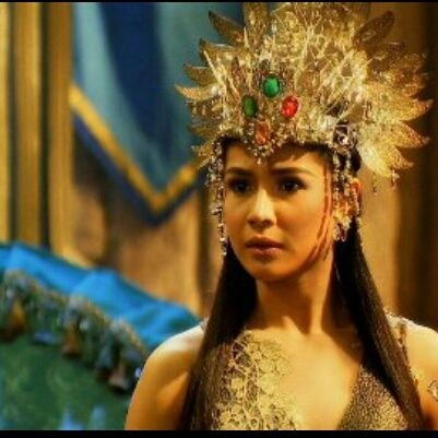 SangreDanaya_'s profile picture. Fangirl of @Sanya_Lopez and @DelavinKisses • 16 • Senior High Student 👩😋😍