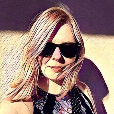 Pragmatic optimist. Storyteller (writer / director #solsticeshort & #theagencyshortfilm). Occasional producer. Former location manager.