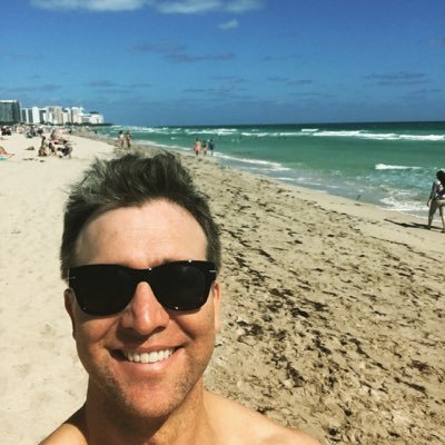 Musculoskeletal Radiologist; husband and father; Minnesota sports apologist