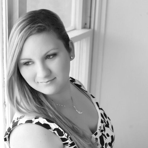 Samantha5212's profile picture. 