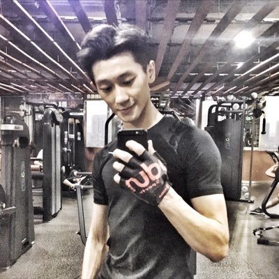 JianboTu's profile picture. 