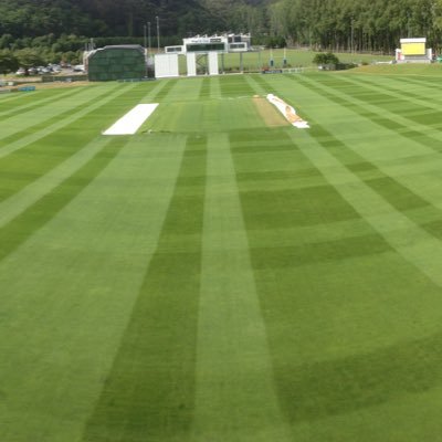 Groundsman plus Sports coach, working predominantly in North West London, Middlesex. @CGWilkins72