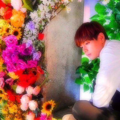 petr6c2vb's profile picture. 日韓ハーフです！ 日本語、韓国語👌 おしゃれlove♥メイクlove♥マホトlove♥ジヨンLove♥ JKだよ💓💓