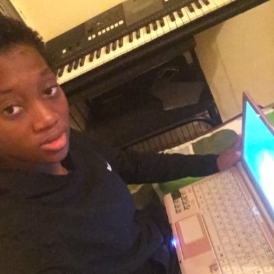 EwoloKelly's profile picture. 