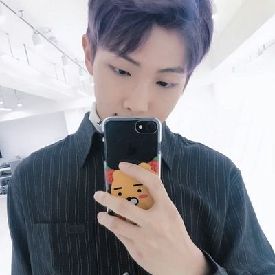 bbbbts_aaaarmy's profile picture. 