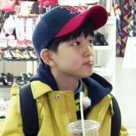 junwoo5ppa's profile picture. 준우야 누나가 개처럼 일해서 부자되면 쳐다봐줄거니?