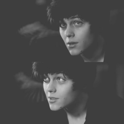 Taehyung_RPg's profile picture. baby. - Hacker, suicidaire bipolaire ayant une phobie social. 🐍