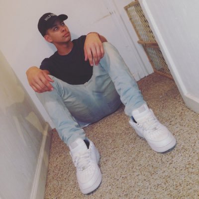 ForeignWalter's profile picture. Basketball Player🔥🏀 Getting Closer To My Goals And Dreams🏀👀📚📝. Add me on Xbox one EpicWalter216 😈💥🏀