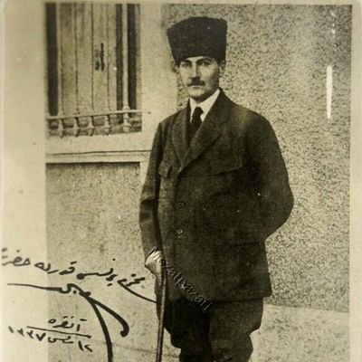 felsefe_kusu's profile picture. 