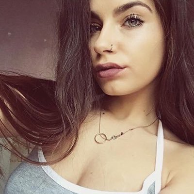 venezrp's profile picture. jules 🖇